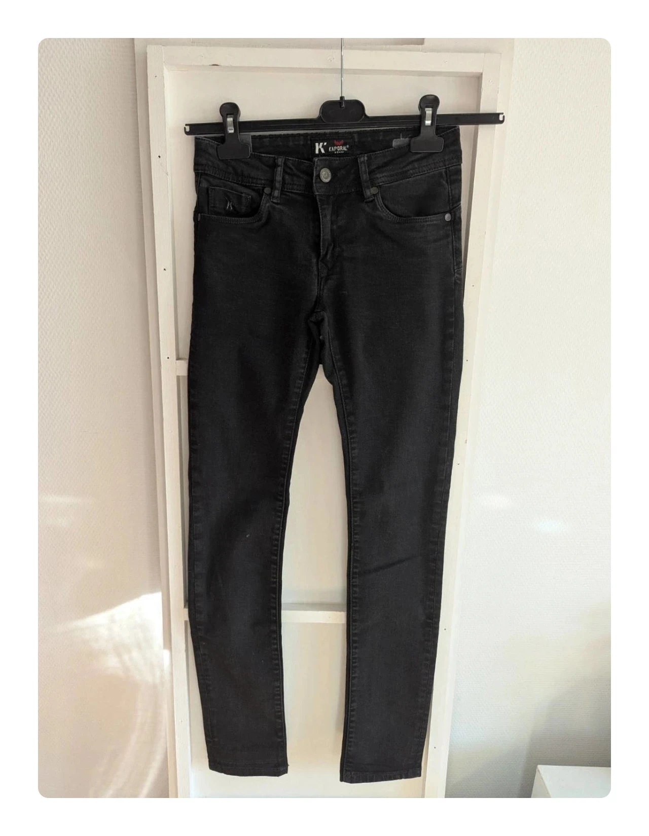 Jean Kaporal noir taille 36